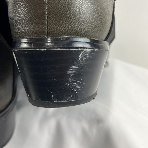 Matt & Nat Vegan Green Pull-On Booties - Picture 5 of 8